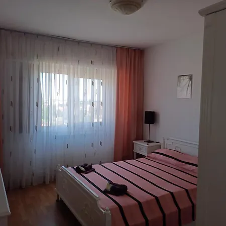 דירה Adi's Apparthotel *