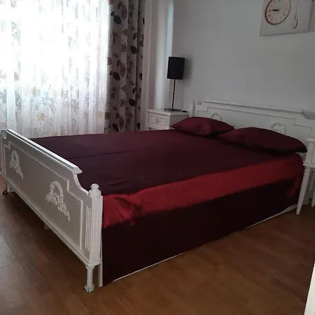 Adi's Apparthotel コンスタンツァ
